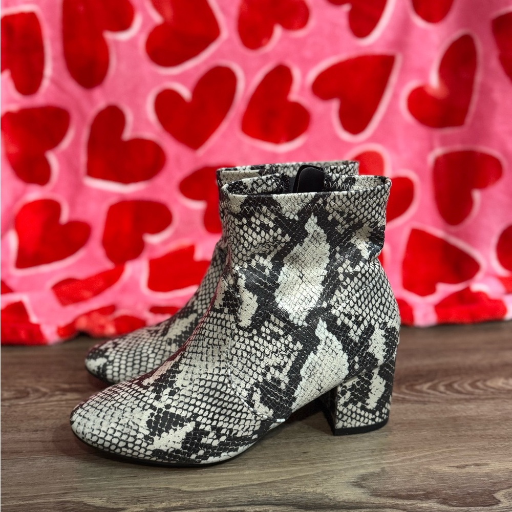 Time and Tru Black and White Snake Print Heeled Boots